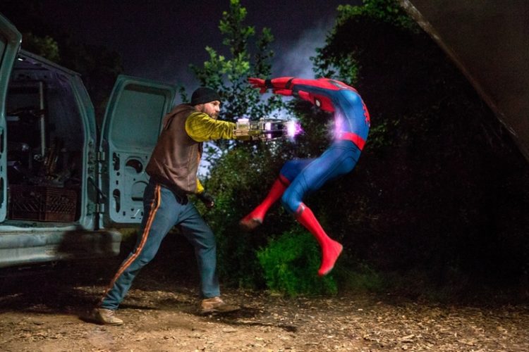 spider-man-homecoming-peter-vs-shocker